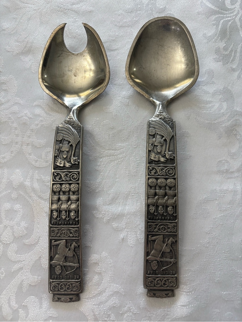 Vtg Konge Tinn Norwegian Pewter Salad Serving Set Viking Heilag Olav Spoons